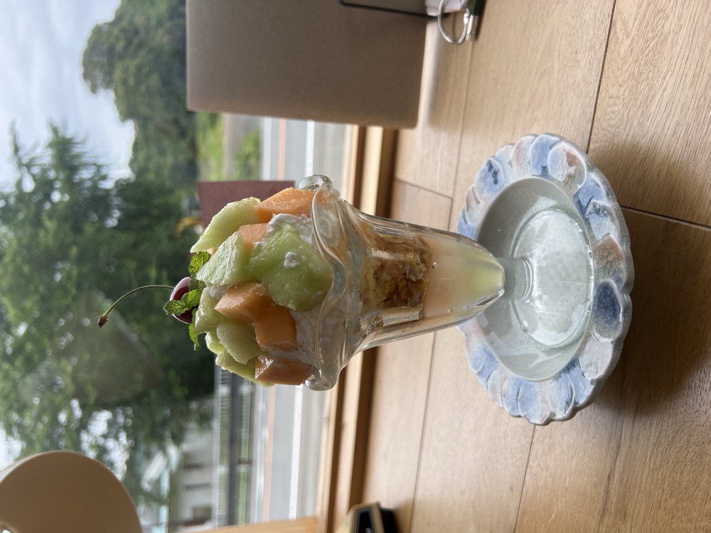 メロンパフェ