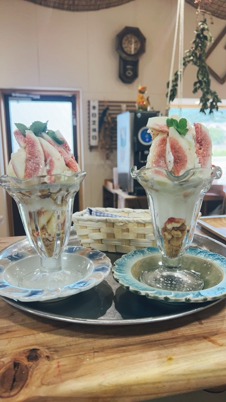 いちじくのパフェ